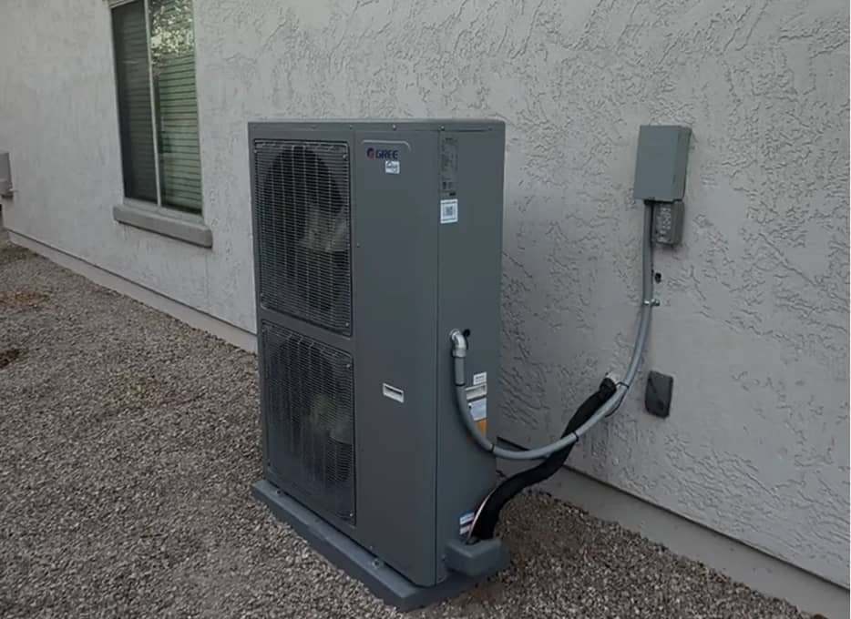 Heat pump system maintenance